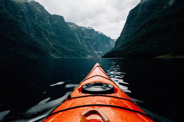 Quels sont les meilleurs itinéraires de kayak dans les fjords de la Nouvelle-Zélande ?